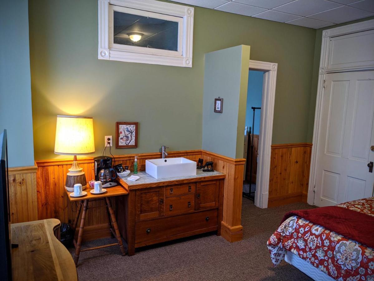 Hotel Crittenden Coudersport 외부 사진